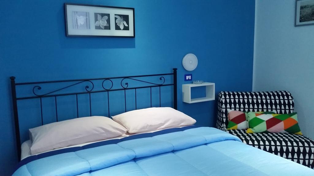 San Nicola Apartment Blu Naples Luaran gambar